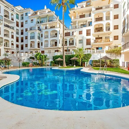 Casabella Marina Duquesa Apartment